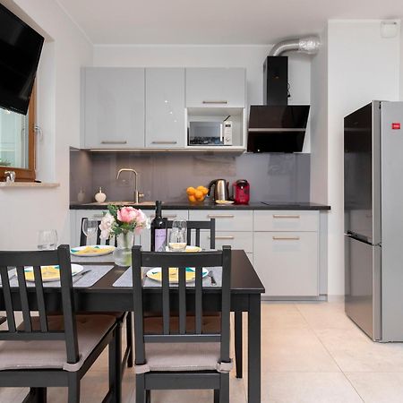 Apartament Z Widokiem Na Morze Obok Parku Millenium W Gdansku By Noclegi Renters Exteriör bild