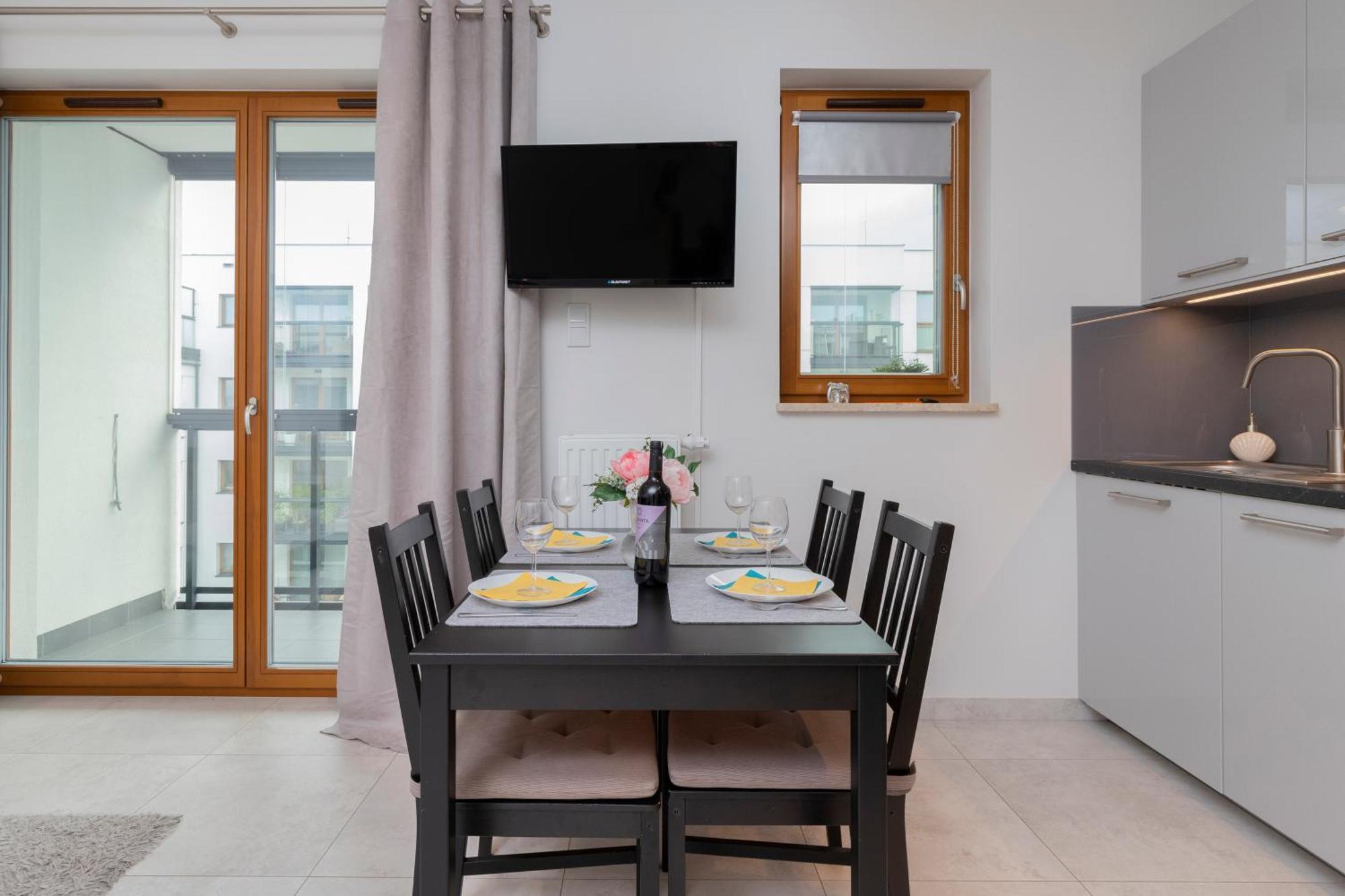 Apartament Z Widokiem Na Morze Obok Parku Millenium W Gdansku By Noclegi Renters Exteriör bild