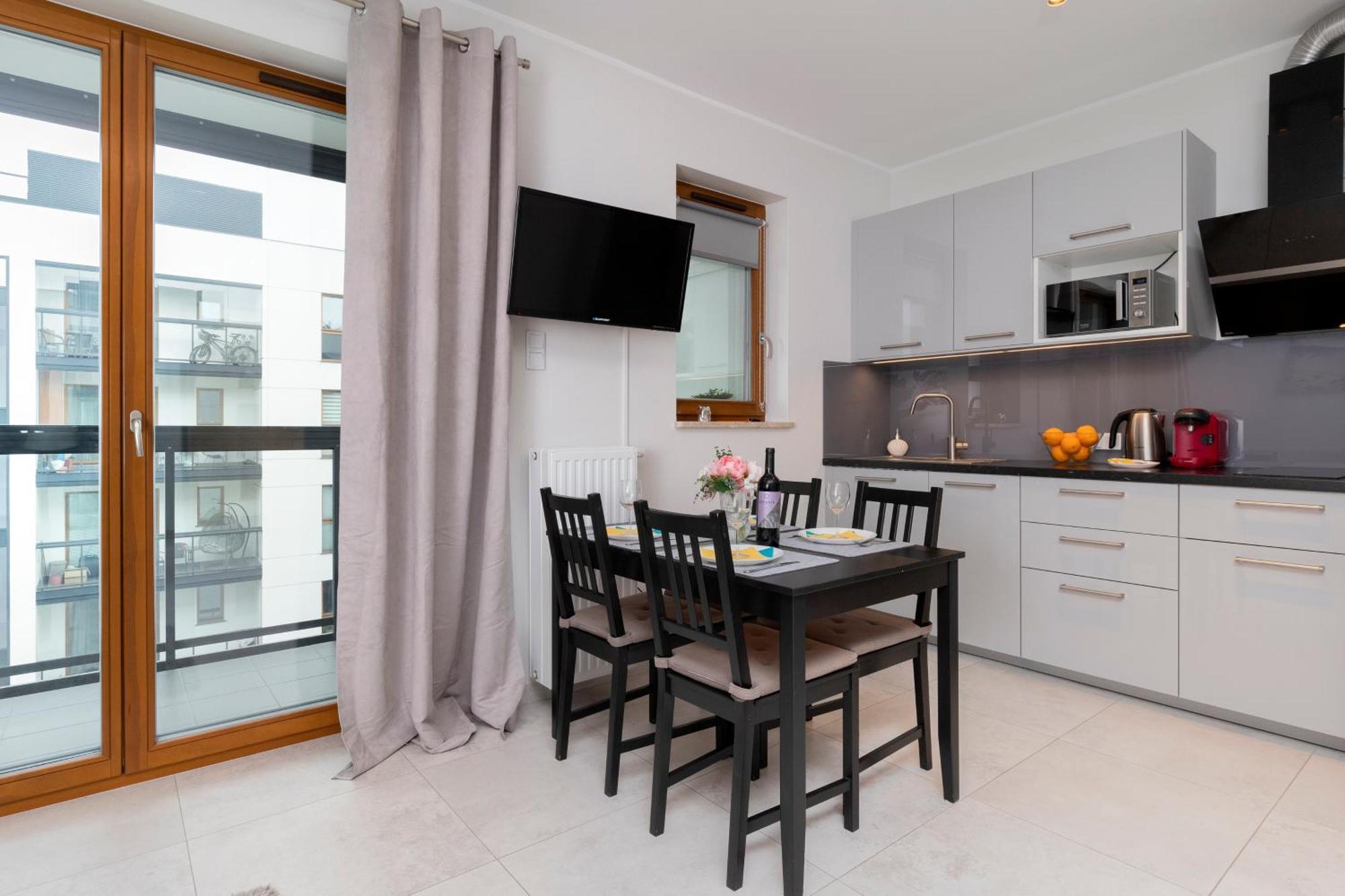 Apartament Z Widokiem Na Morze Obok Parku Millenium W Gdansku By Noclegi Renters Exteriör bild